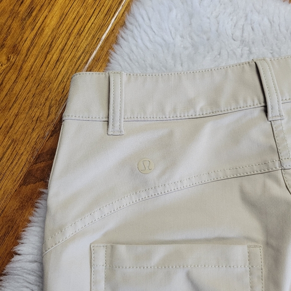Lululemon City Sleek Slim-Fit 5 Pocket High-Rise Pant Women's 4 Tan 7/8 Golf - Picture 3 of 7